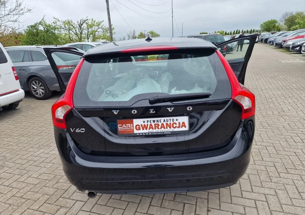 Volvo V60 cena 44900 przebieg: 207000, rok produkcji 2015 z Zduny małe 781